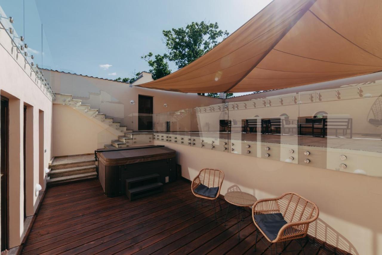 Hotel & Restaurant Chateau Trnova Trnowa Kültér fotó