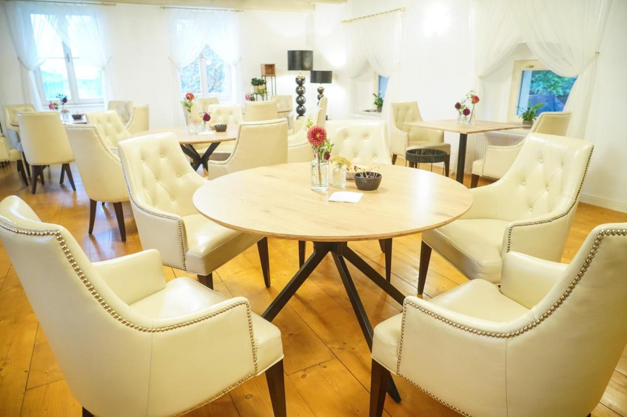 Hotel & Restaurant Chateau Trnova Trnowa Kültér fotó
