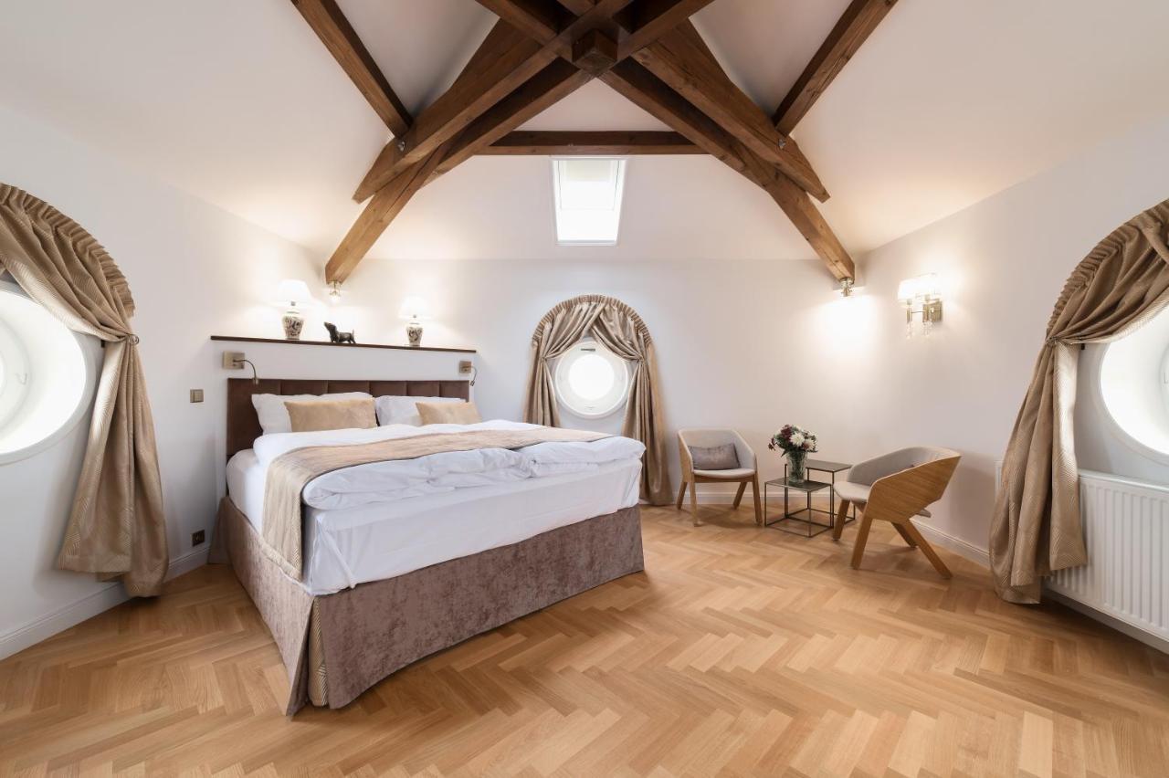 Hotel & Restaurant Chateau Trnova Trnowa Kültér fotó